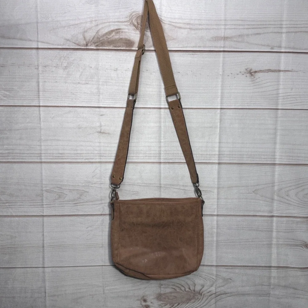 UNIONBAY crossbody bag
